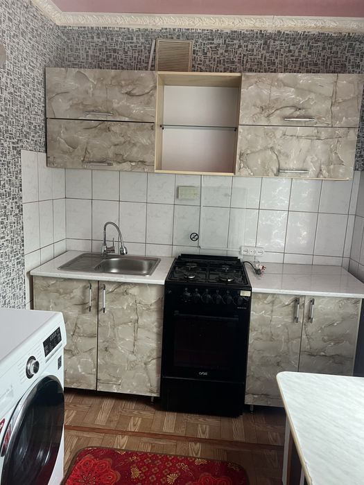 Сдам квартиру двухкомнатную