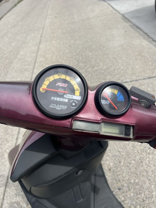 Vand scuter malagutti f10 ,50cm,anul  1996,proprietar de 4 ani.