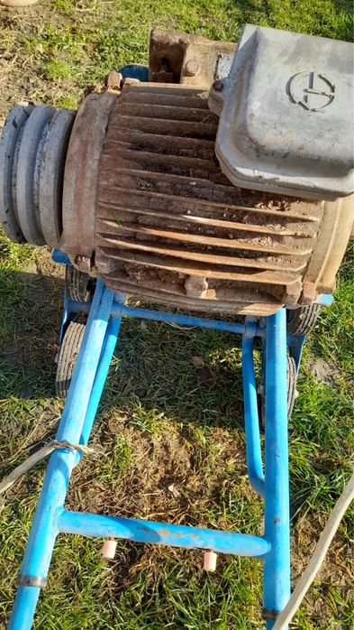 Vand  Motor trifazic 5,5 kw ,