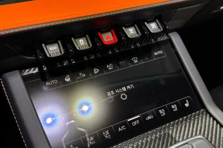 Lamborghini Urus V8 SE 812 Л.С.