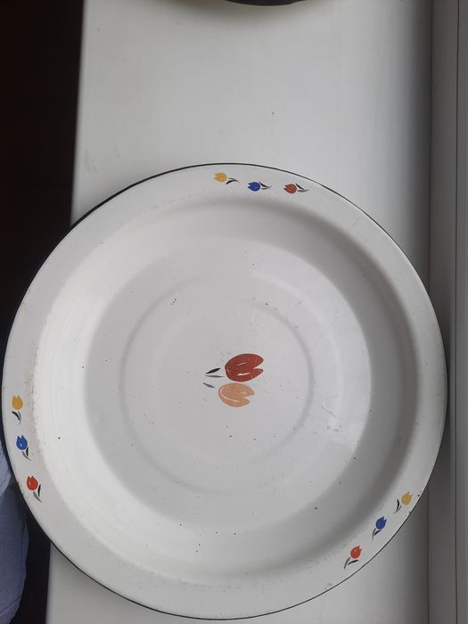 Табақтар. Блюда. 2 шт.