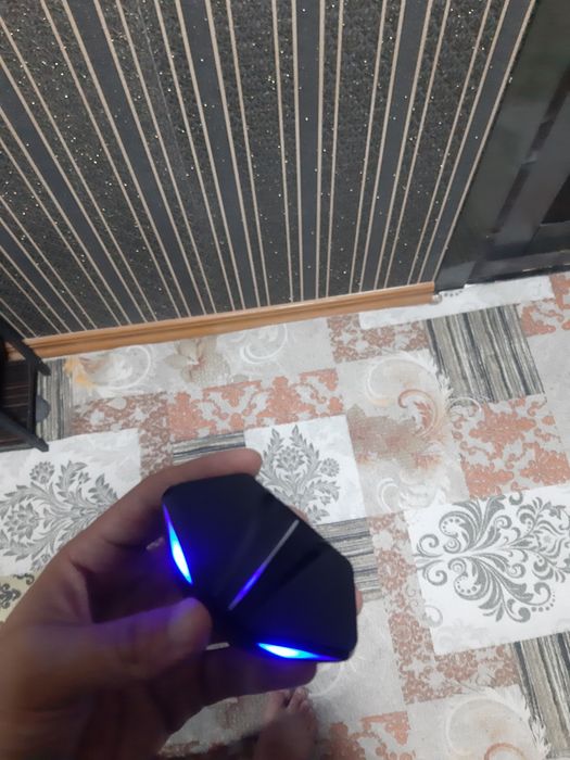 Naushnik sotiladi‼