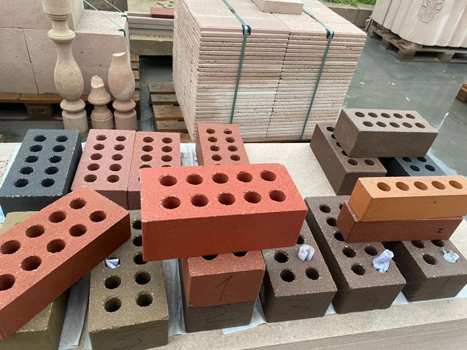 Облицовачный кирпич 68т.г