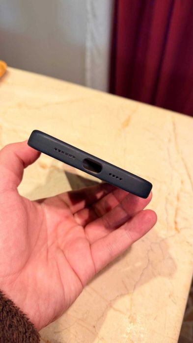 Husa originala Apple din Silicon cu MagSafe iPhone 14 Pro Max - Midnight