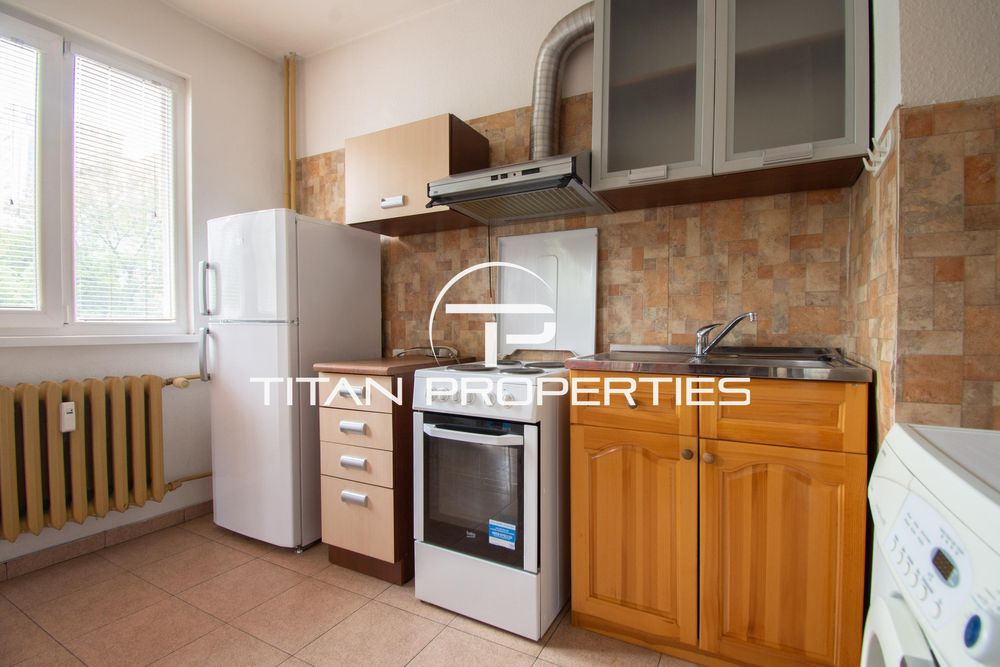 Дава се под наем Едностаен апартамент в София, Медицинска академия - 41 кв.м за 458.49 € - Снимка #2