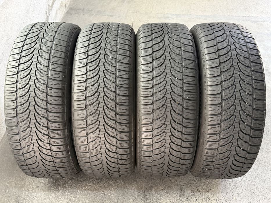 215/60/17 Bridgestone 4Броя: 90€ 5.5мм