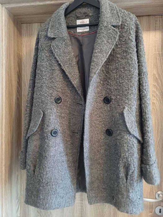 Vand paltoane femei, Ouiset si Clockhouse, mar.M si XS oversize