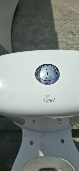 Унитаз фирмы LANFI