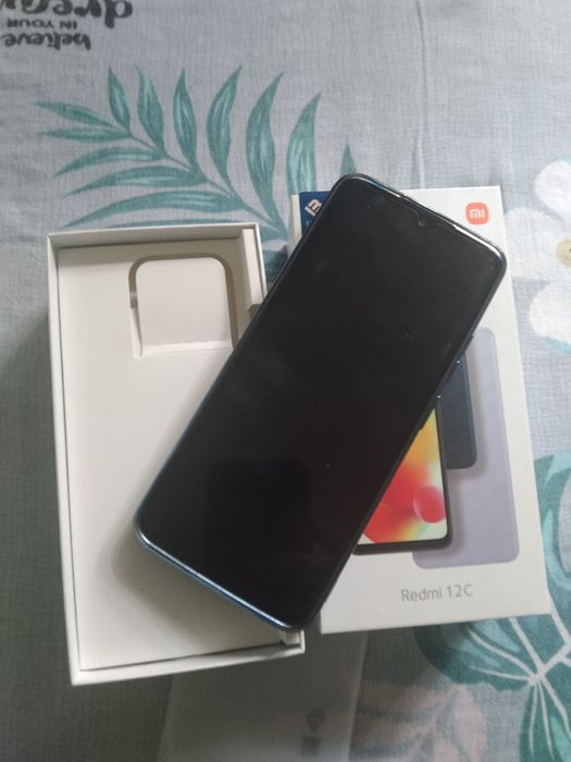 Yangi (новый) redmi 12 c, ideal holatda, kam ishlatilgan