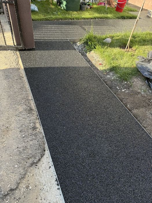 Covor de  piatra naturala cu rasina Poliuretanica  si mentenanta , calitate 100.,%