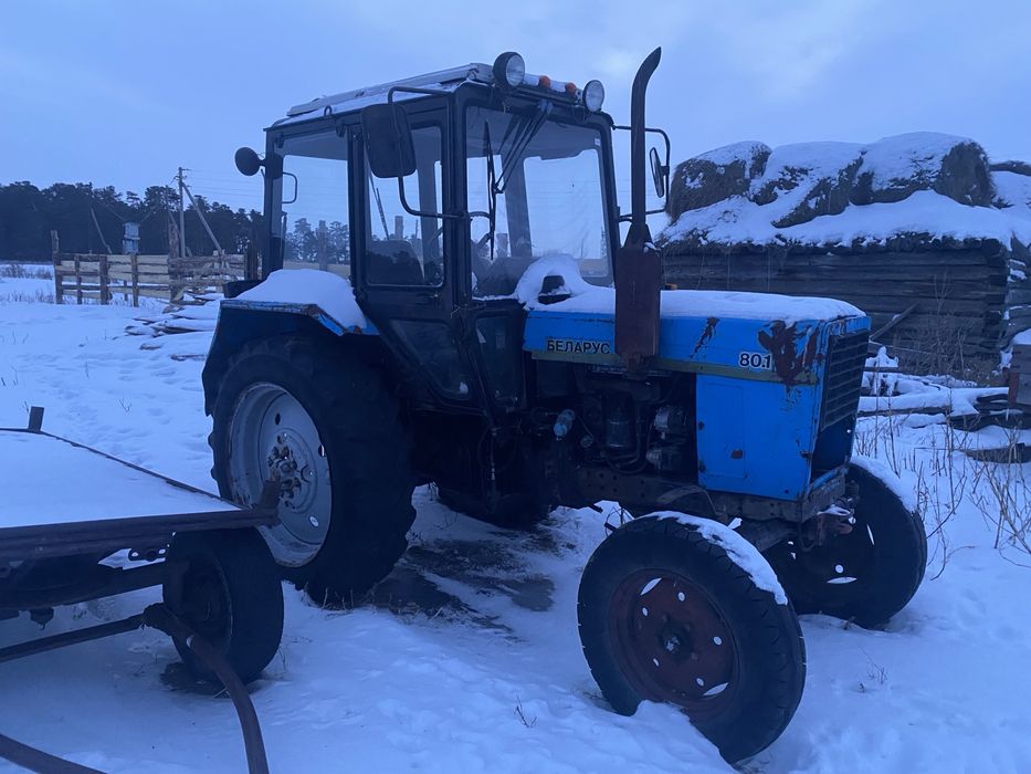 Трактор сптылады ..