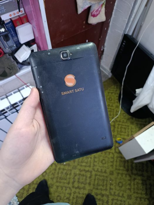 Продам планшет срочно