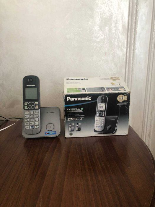 Продаётся Радиотелефон Panasonic.