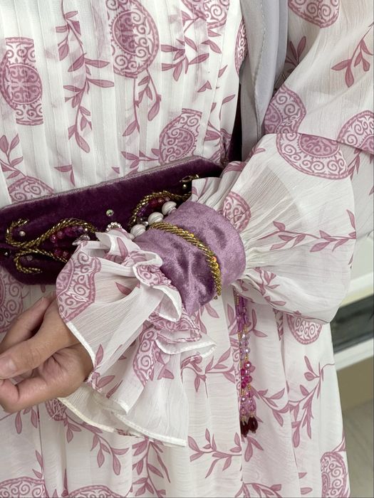 Шәй көйлегі сатылады!