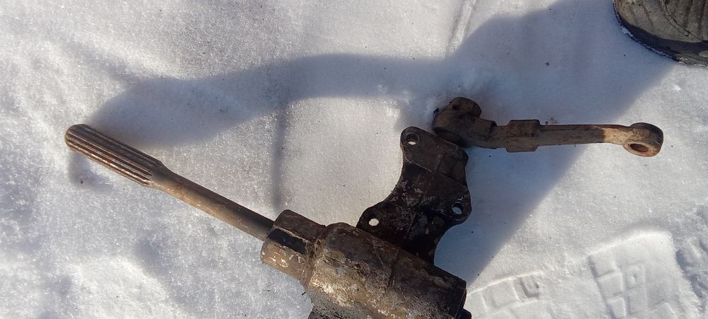 рулевая колонка.