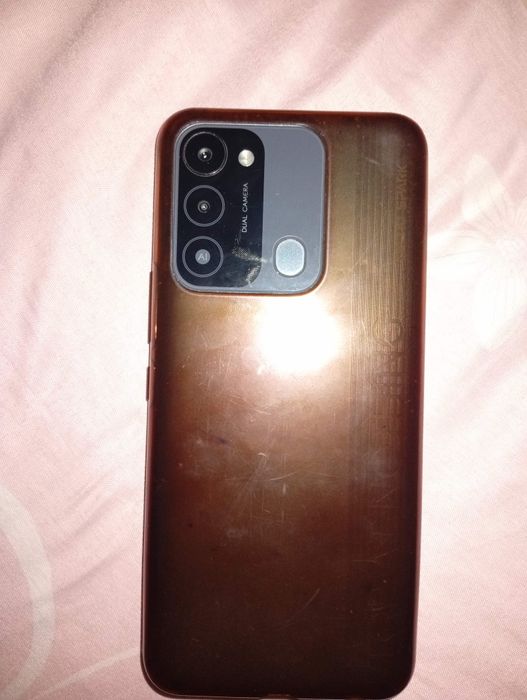 Tecno Spark 8c sotiladi