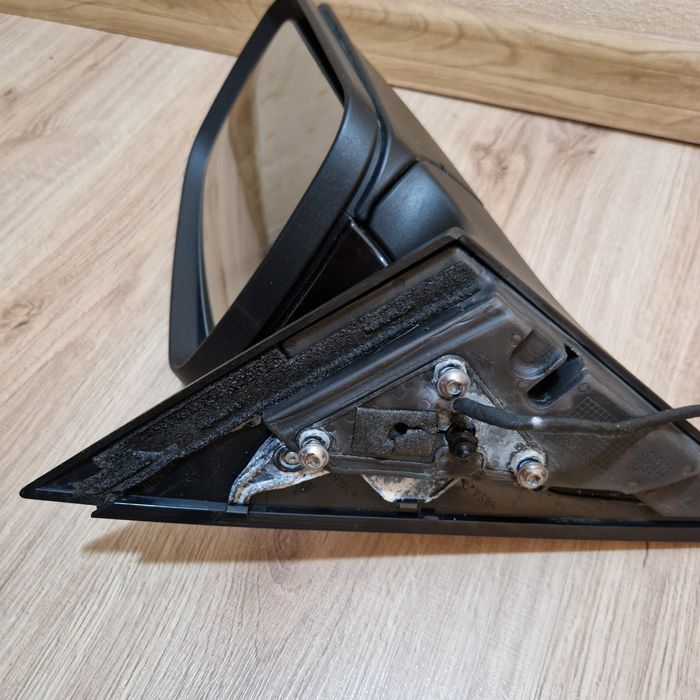 Огледала Мерцедес W204