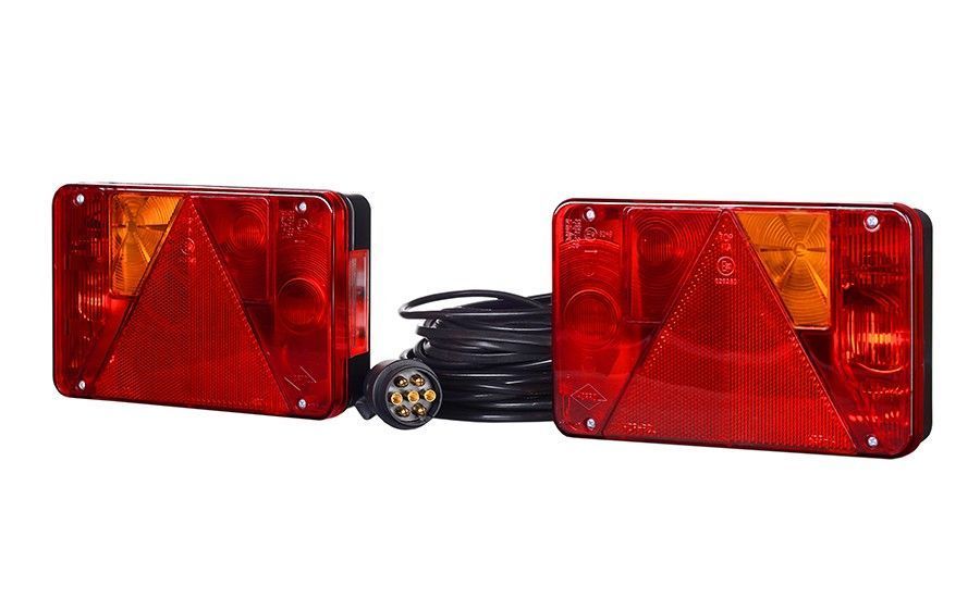 Set lampa stop si cablaj ZPR597