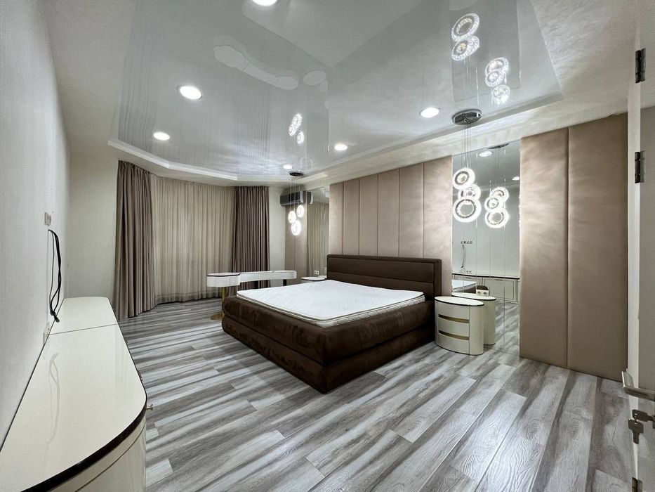 Продается 3х ком квартира, ЖК Elegant, ор-р: улица Нукусская, 183,74м²