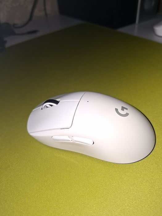 Мышь Logitech g pro superlight