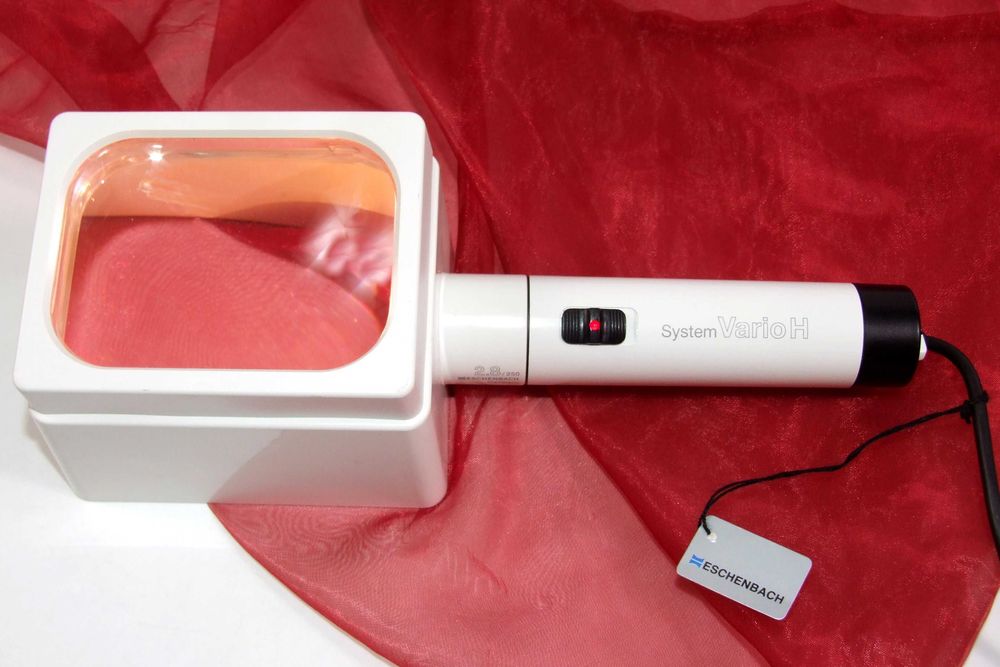 Lupa cu iluminare Eschenbach Vario profesionala, Made in Germany, NOUA