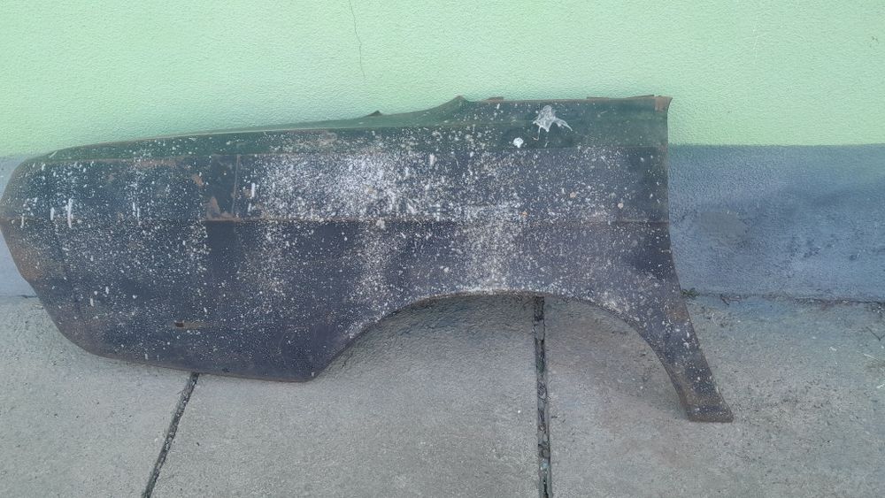 Продам Крыло на Волгу