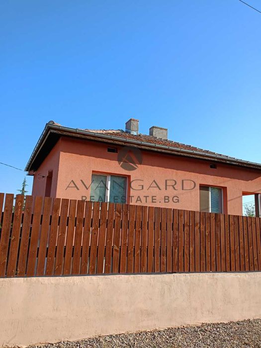 Продава се Къща в с. Брестовица, Област Пловдив - 200 кв.м за 1490 €/кв.м - Снимка #8