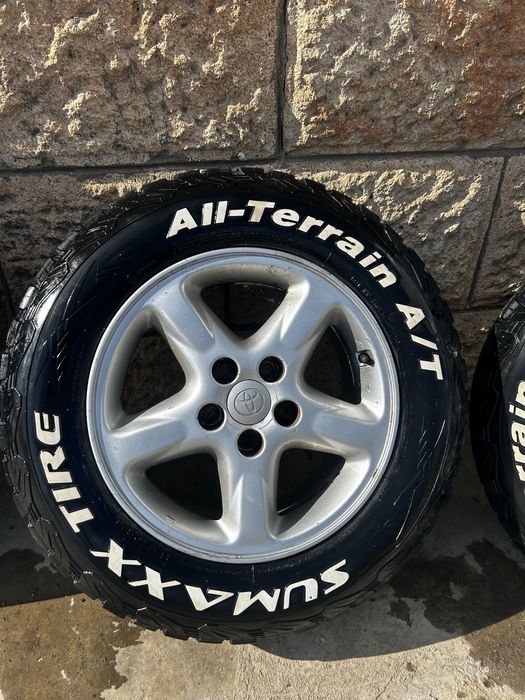 215/70R16 16x7JJ