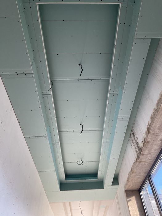 Гипсокартон монтаж и скритий рельс монтаж