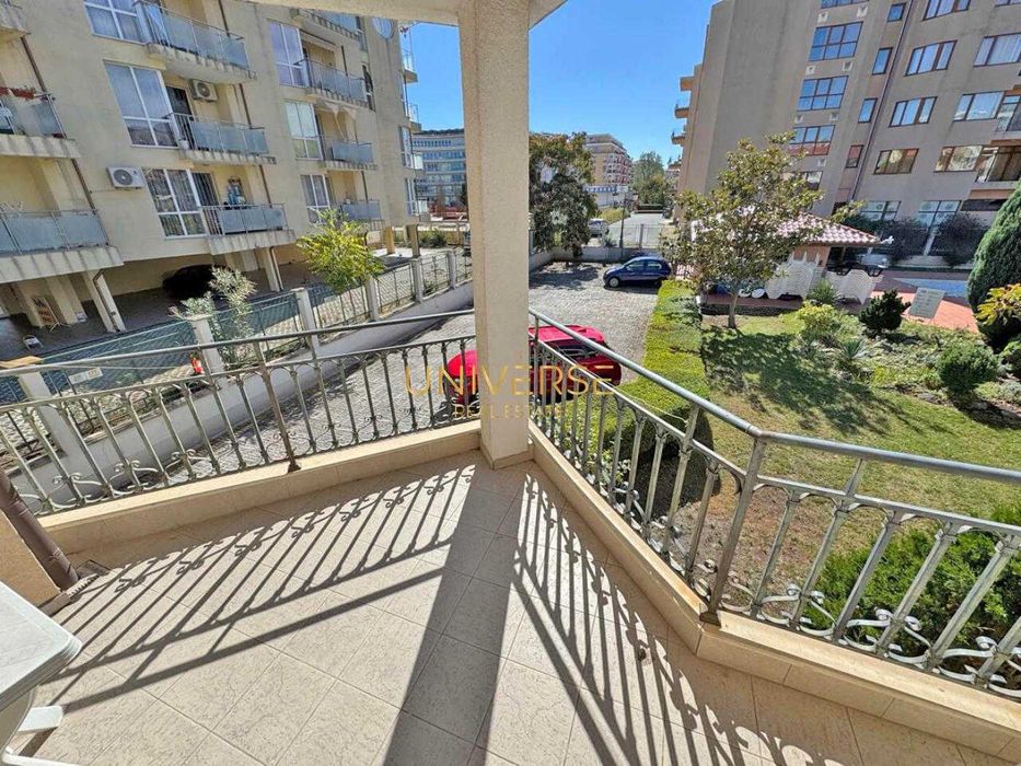 Продава се Тристаен апартамент в к.к. Слънчев бряг - 105 кв.м за 1000 €/кв.м - Снимка #12