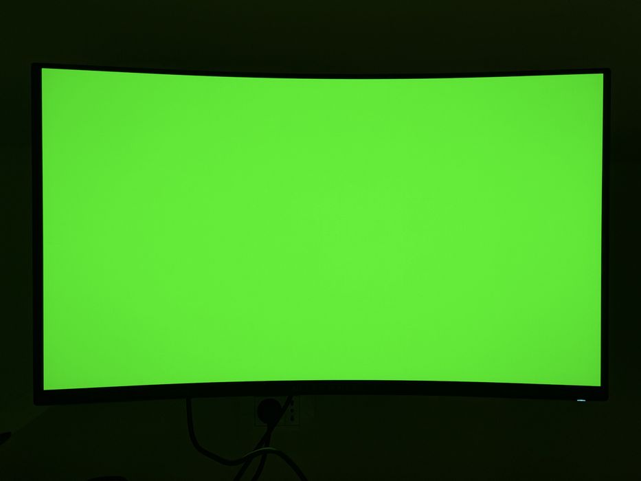 Monitor QD-OLED Alienware AW3225QF 4K 240Hz (în garanție)
