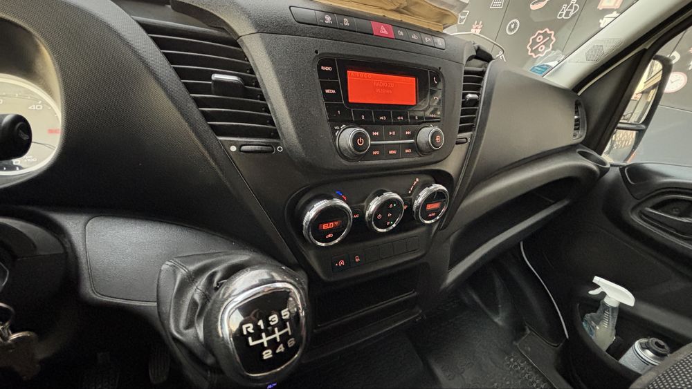 Vand/Schimb Iveco 2021 basculabil