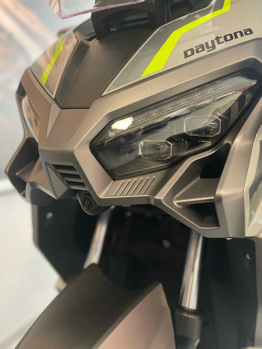 Scuter adventure, Daytona  Virtus 125 cc, ABS si TCS - Permis B! Rate.