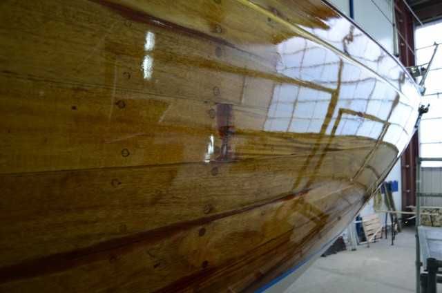 Лак на основе алкидно-уретановых смол от компании Belinka