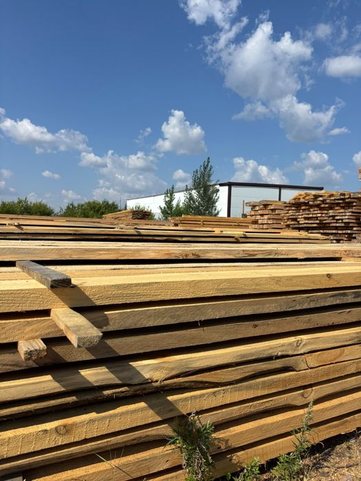 Продам доску 50×200×6000, балки в наличии