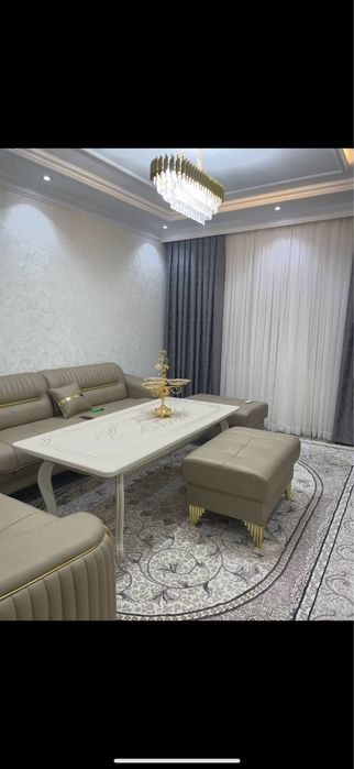 Mebel  mehmonxona uchun ajoyib toplam