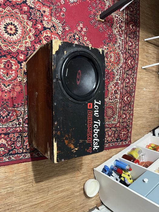 Сабвуфер и усилитель для колонок