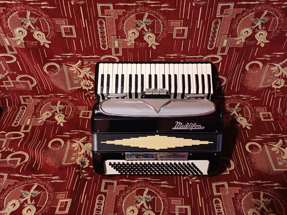 Vand acordeon italian