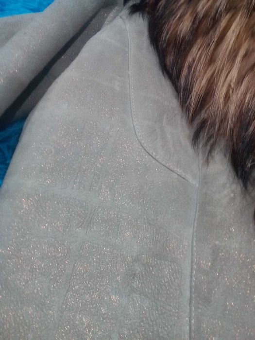 Продам красивую дубленку авто леди!