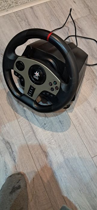 Vand set volan myria mg7418 in stare foarte bună