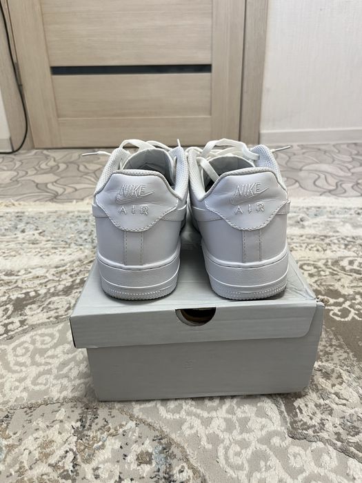 Nike Air Force 1 White