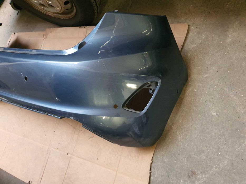 Форд фиеста МК8 задна броня парктроник