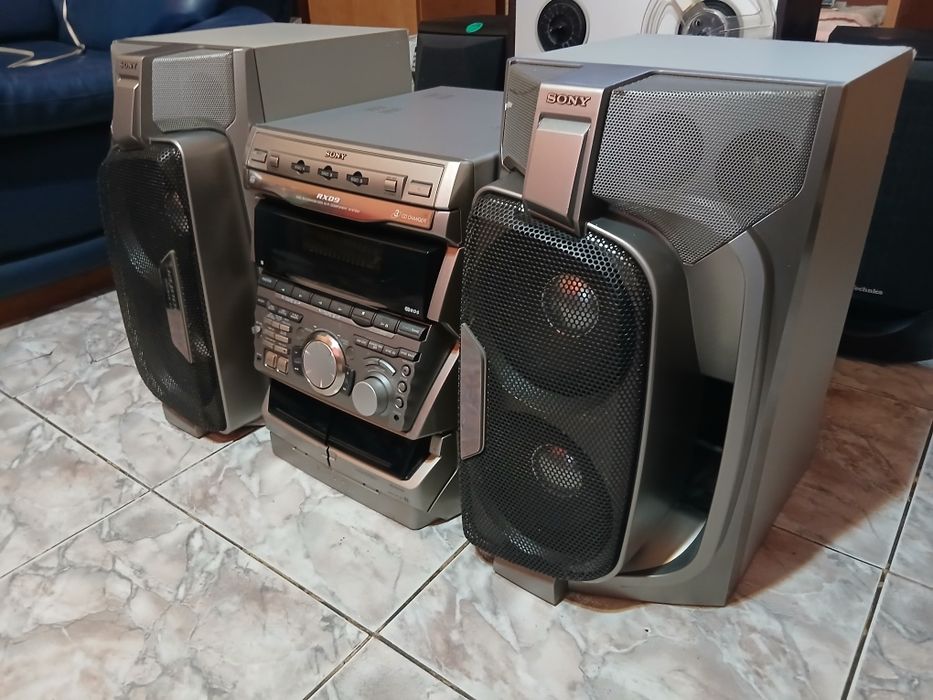 Combina sony mhc-rxd9