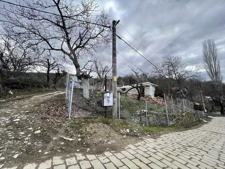 УПИ в китното селце Извор!   56884