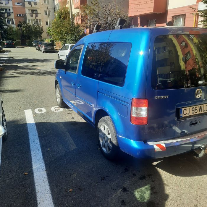Vând VW Caddy Life an 2005