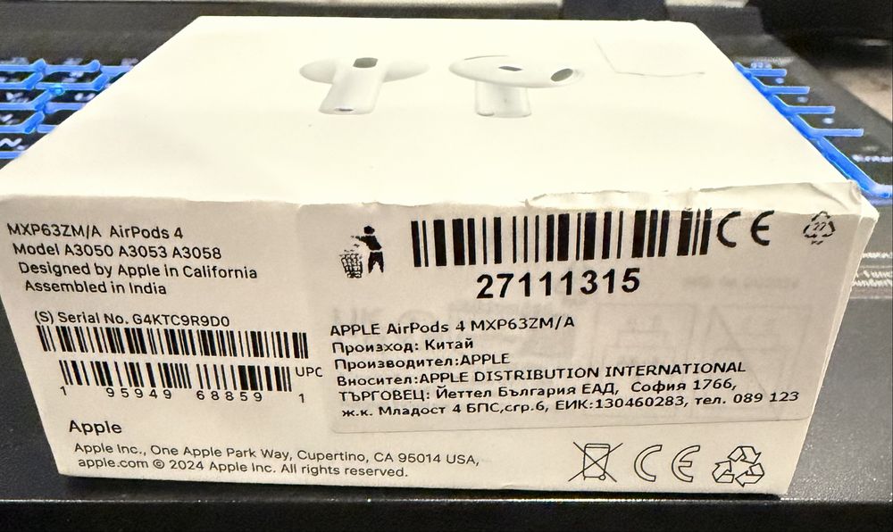 Слушалки  Apple Airpods 4