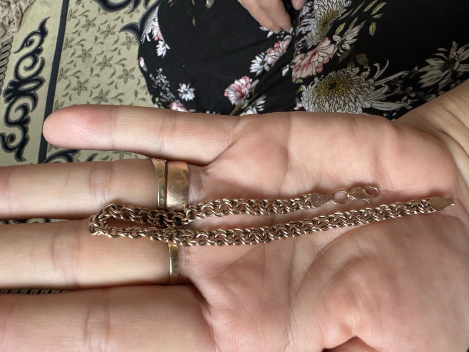 Продам золотой браслет