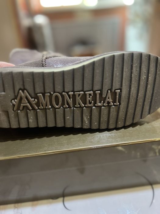 Зимние уги MONKELAI