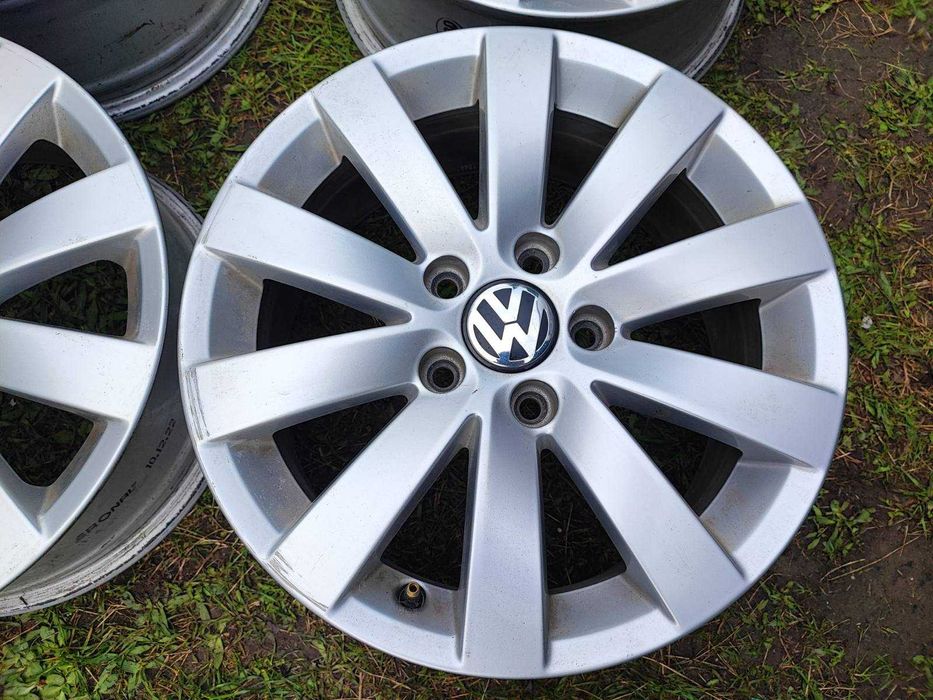 Фолксваген/VW; 16 цола 5х112; 4 бр. оригинални лети джанти