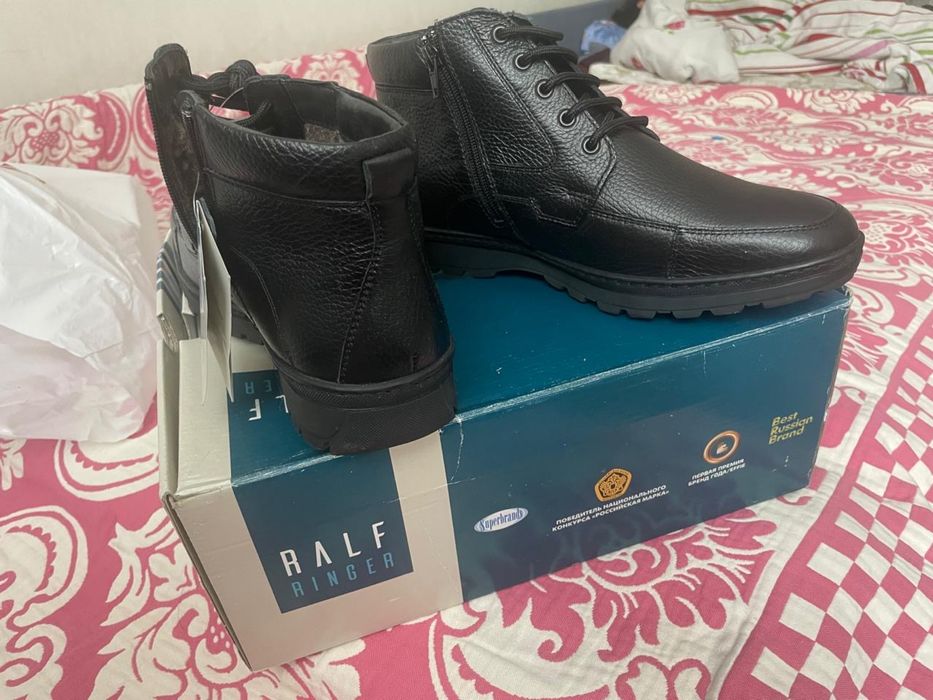 Продам мужские зимние сапоги